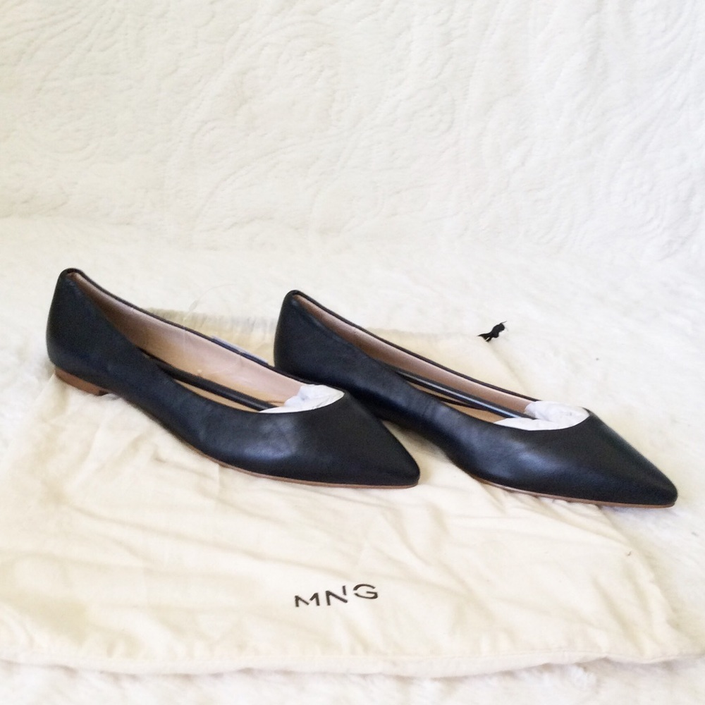 🌹MNG BLACK FLATS🌹